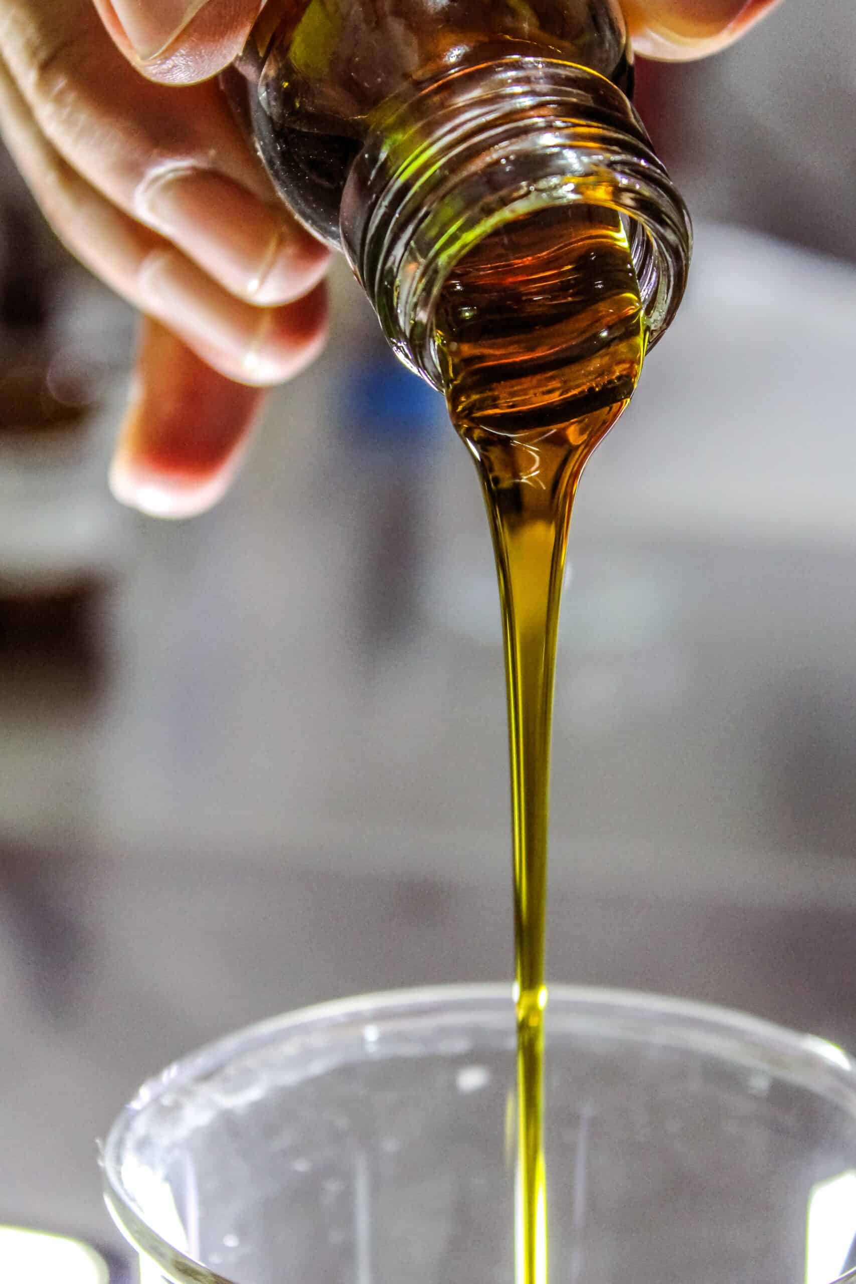 Kann man CBD-Öl zu ätherischen Ölen hinzufügen?